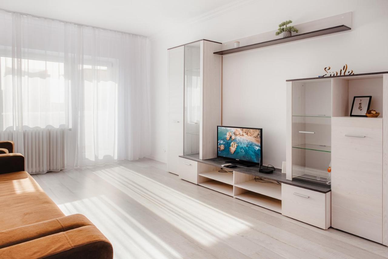Apartament 2 Camere, Decomandat, In Zona Centrala Βουκουρέστι Εξωτερικό φωτογραφία