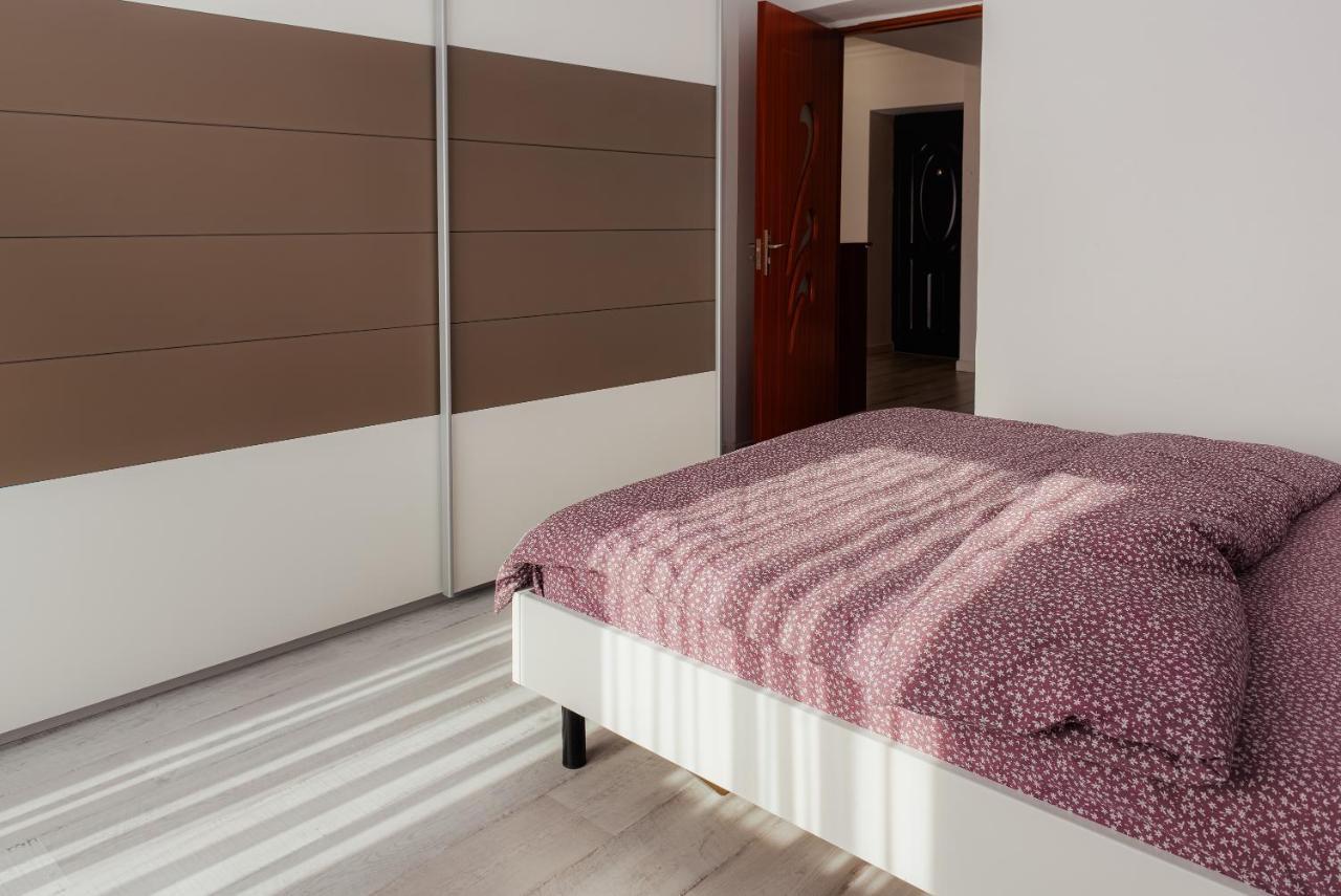 Apartament 2 Camere, Decomandat, In Zona Centrala Βουκουρέστι Εξωτερικό φωτογραφία