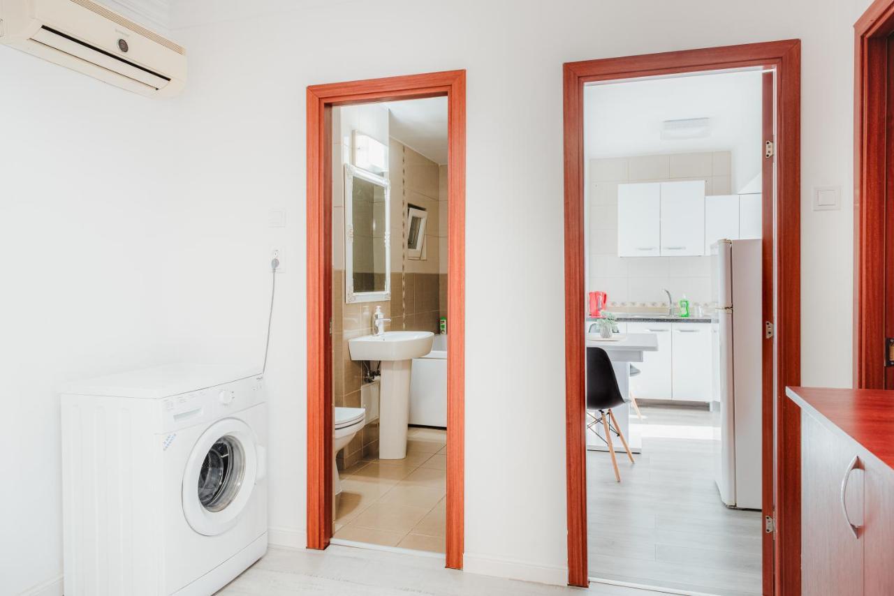 Apartament 2 Camere, Decomandat, In Zona Centrala Βουκουρέστι Εξωτερικό φωτογραφία