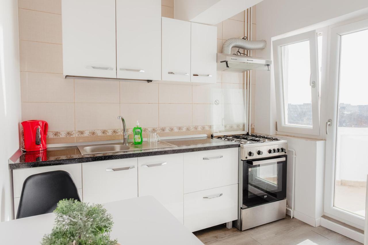 Apartament 2 Camere, Decomandat, In Zona Centrala Βουκουρέστι Εξωτερικό φωτογραφία