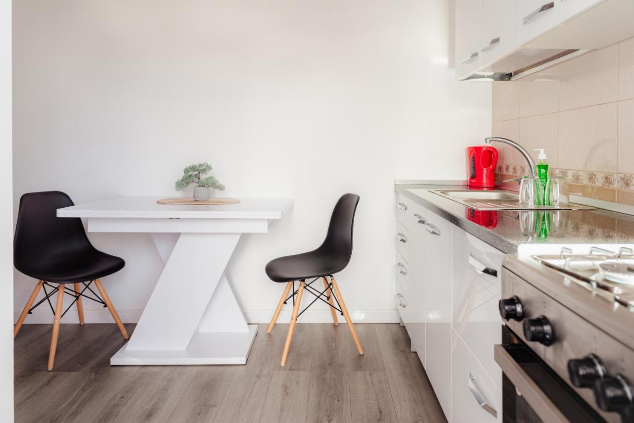 Apartament 2 Camere, Decomandat, In Zona Centrala Βουκουρέστι Εξωτερικό φωτογραφία