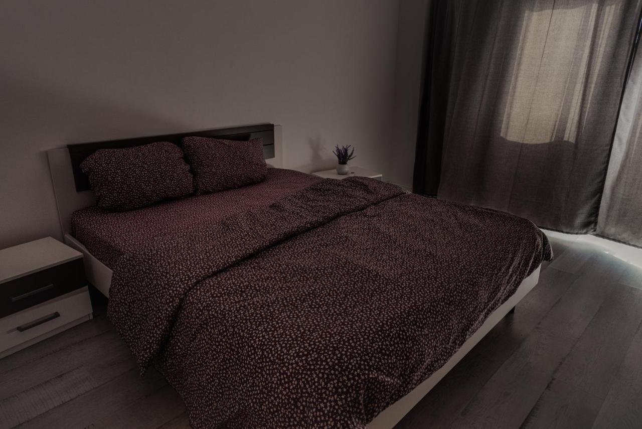 Apartament 2 Camere, Decomandat, In Zona Centrala Βουκουρέστι Εξωτερικό φωτογραφία